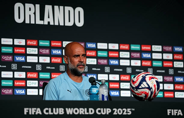 Pep Guardiola lo ngại thời tiết khắc nghiệt ảnh hưởng đến trận đấu Manchester City với Juventus