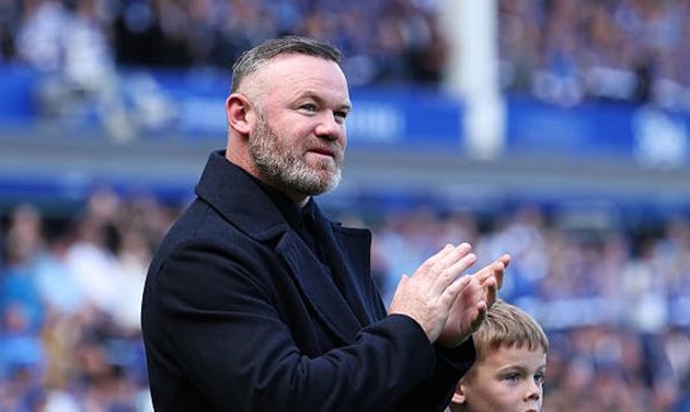 Wayne Rooney: Chuyến trở lại bất ngờ với Macclesfield FC?