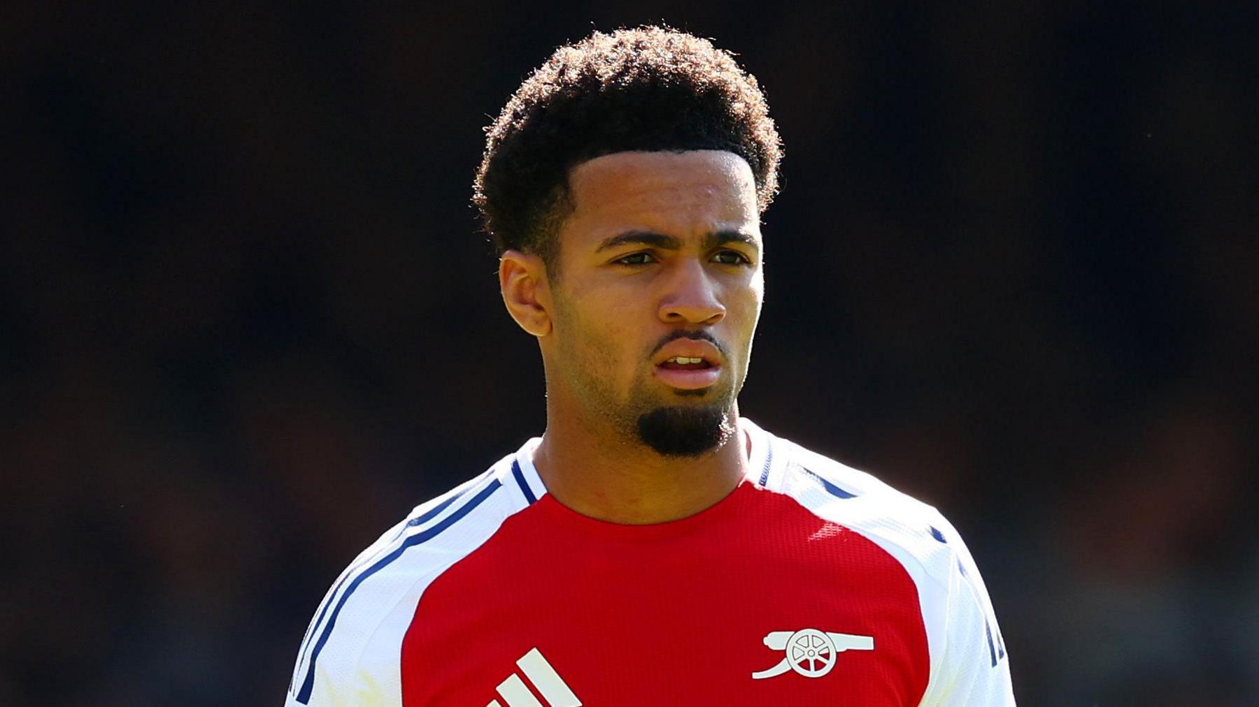 Tương lai bất định của thần đồng Ethan Nwaneri tại Arsenal: Thử thách cho HLV Arteta