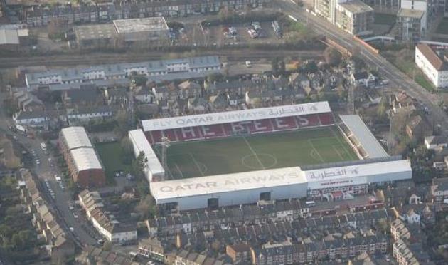 Sân vận động Gtech Community Stadium: Từ Griffin Park đến biểu tượng Brentford