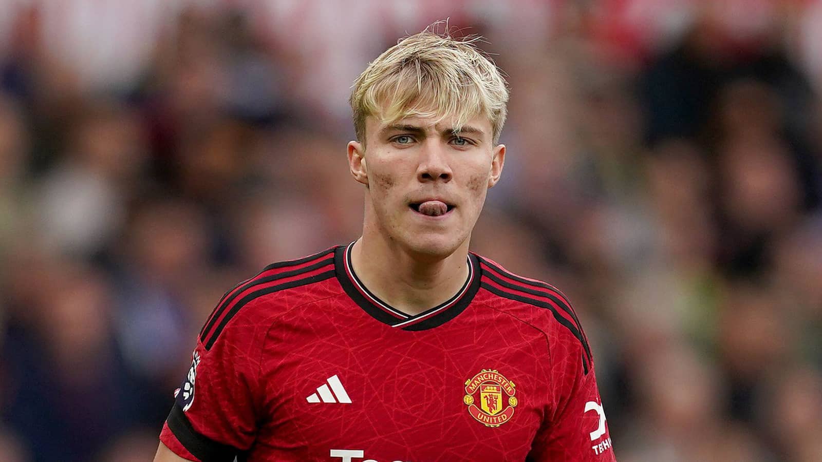Manchester United: Ngã ba đường trên hàng công và bài toán nhân sự nan giải